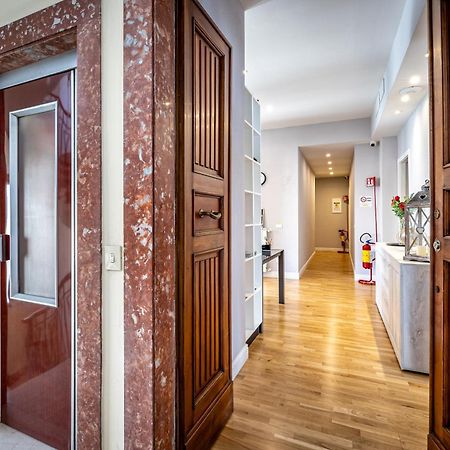 フィレンツェ Residenza24 Bed & Breakfast エクステリア 写真